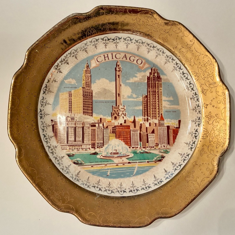 Vintage Chicago Souvenir Plate